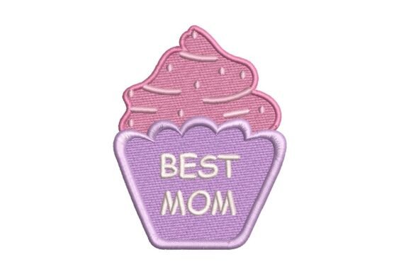 A Sweet Cupcake Design for Honoring Mom